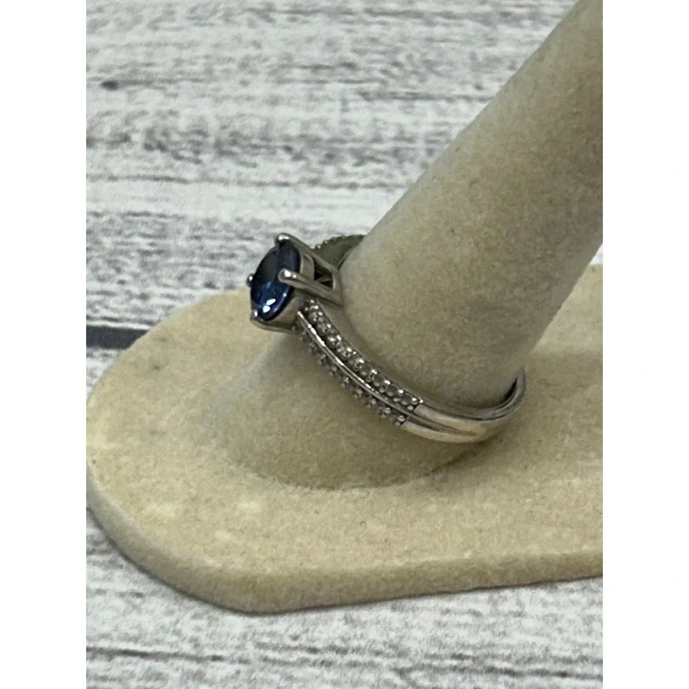 DK 925 Sterling Silver Engagement Blue Sapphire? CZ & Pave Accents Ring‎ Size 8